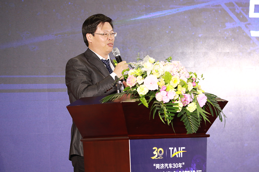 菠萝视频
院长张立军 菠萝视频
院长张立军